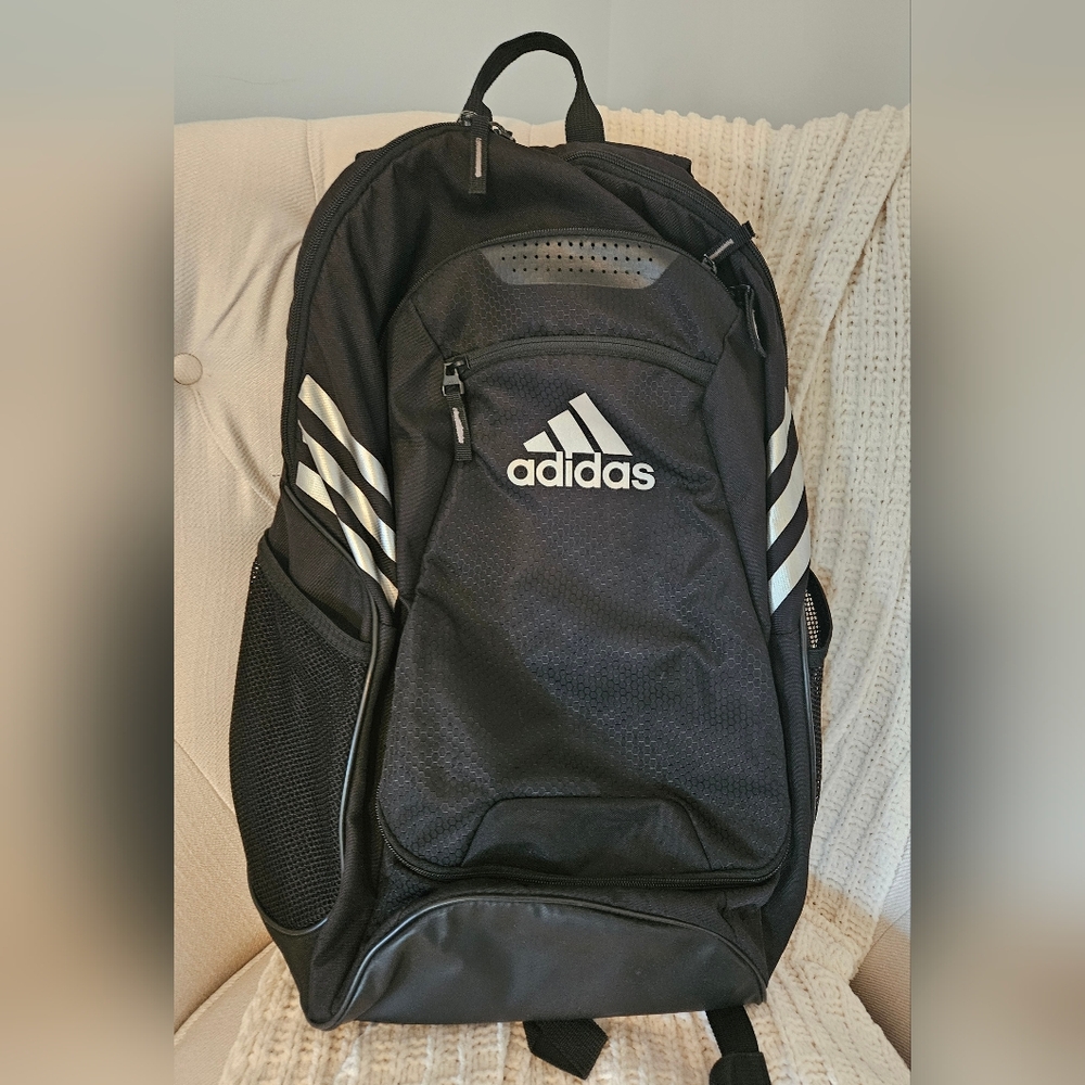 Adidas stadium backpack